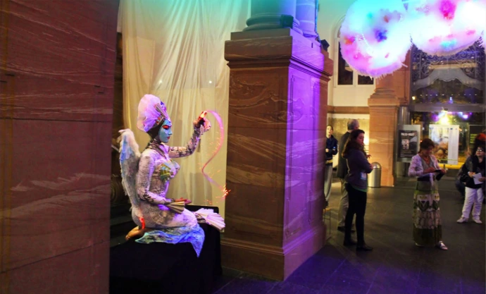 Senkenberg Museum Frankfurt Crown Yourself Dakini Agency Josephine Seeger